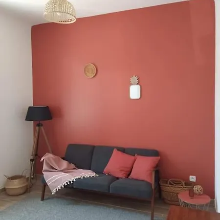 Jolie Maison De Ville Avec Jardin Arbore La Seyne-sur-Mer Exterior photo
